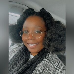 Meet your Posher, K'lynn